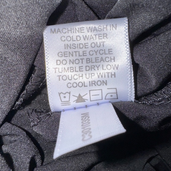 Court Haley Women's 17" Solid Golf Skort. Size Large. Worn once. - Picture 6 of 9